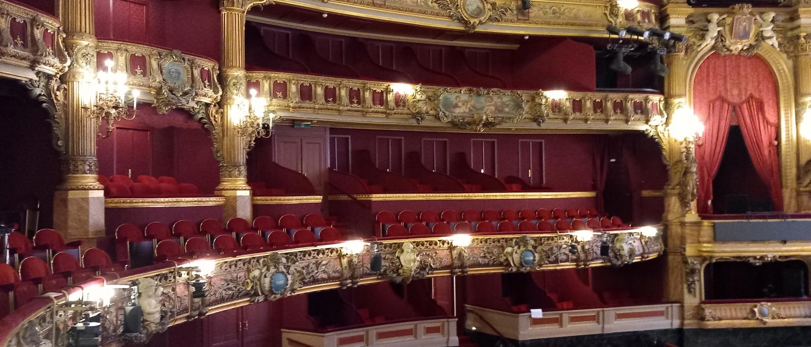 Muntschouwburg binnen