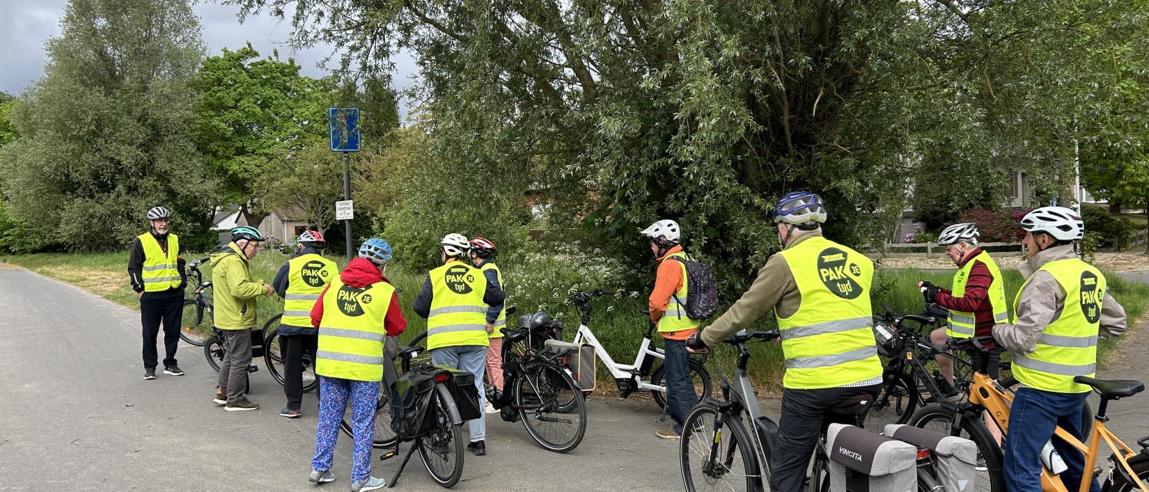 Pasar Liedekerke op fietstocht.