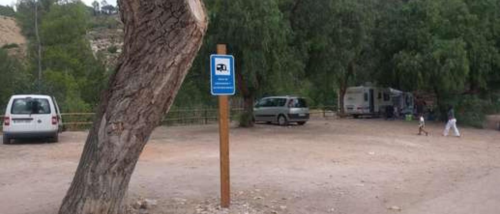 Hoofdfoto Área autocaravanas de la zona deportiva