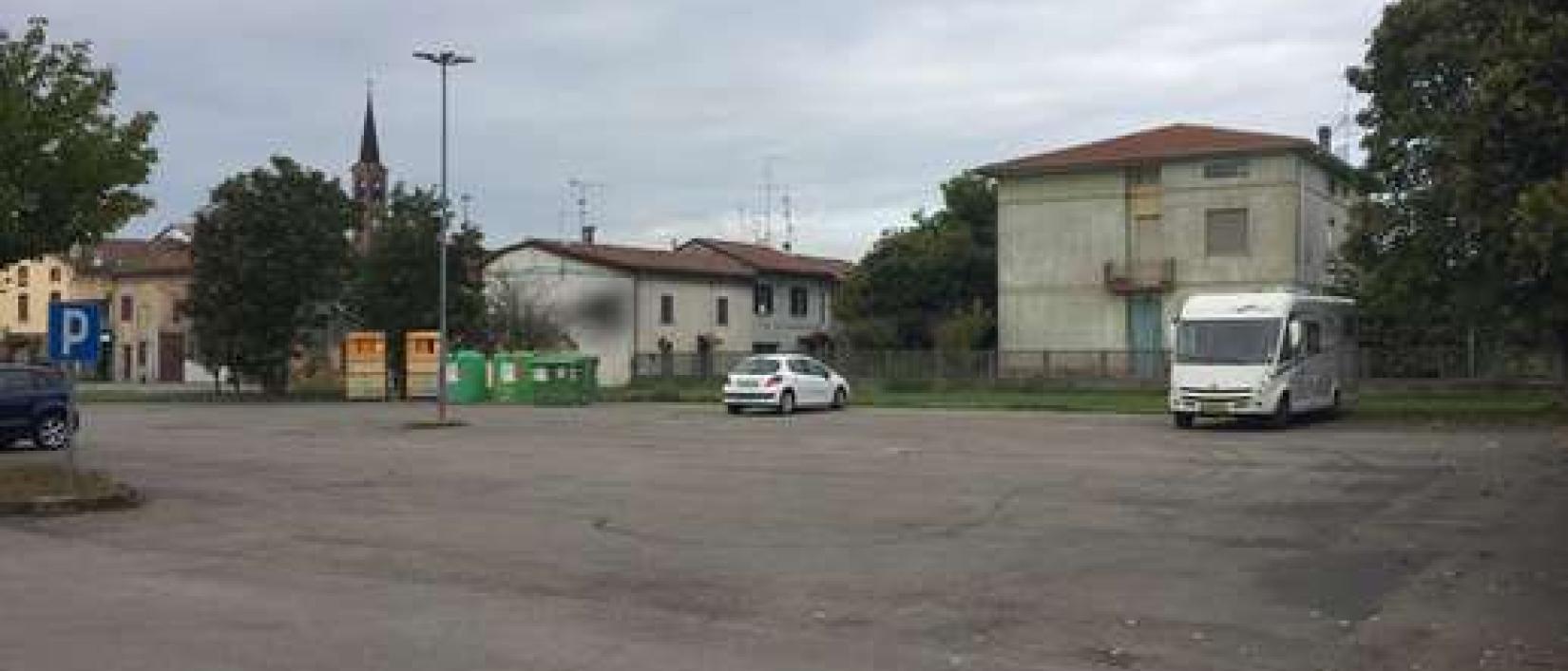 Hoofdfoto Parcheggio Comunale