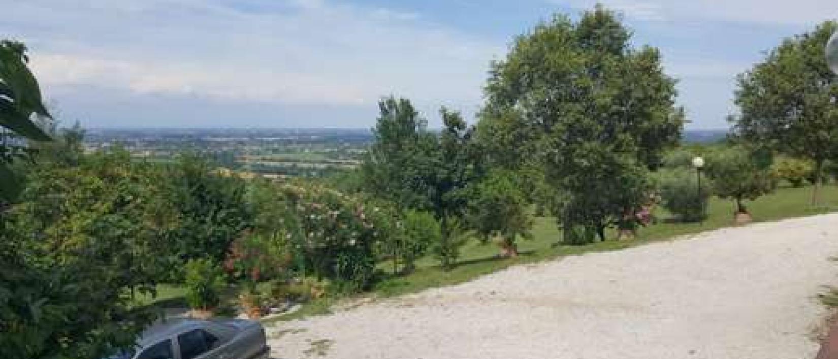 Hoofdfoto Parking Country House Bucaneve