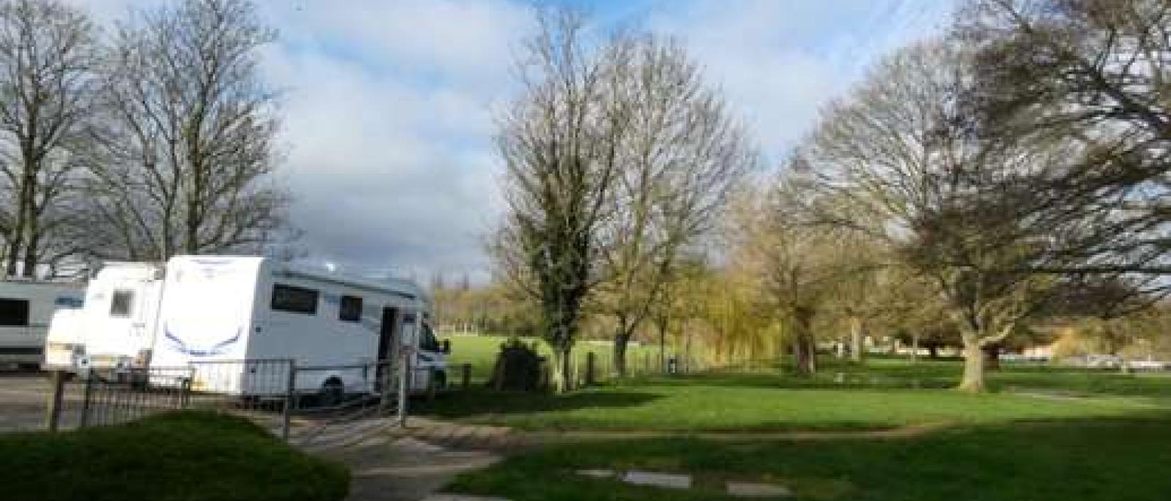 Hoofdfoto Hales Meadow Car Park