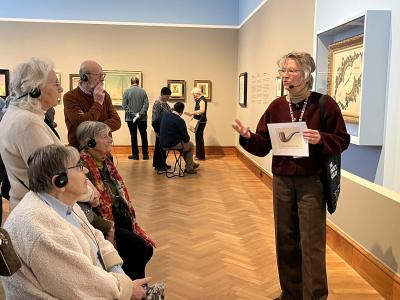 Deskundige uitleg van de gids