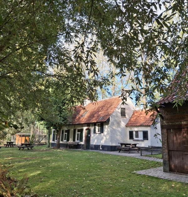 BOSHUISJE