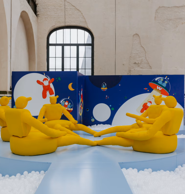 PLAYGROUND WELCOME LITTLE STRANGER