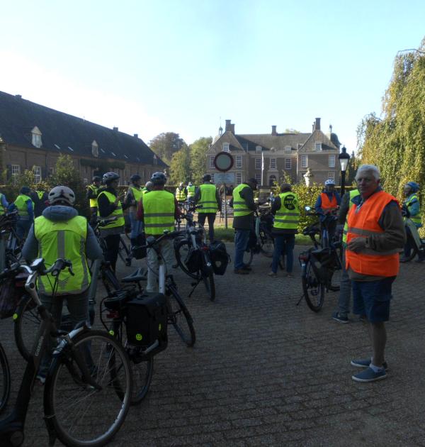 Tussenstop aan kasteel