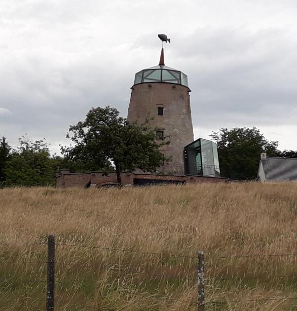 Omgebouwde molen