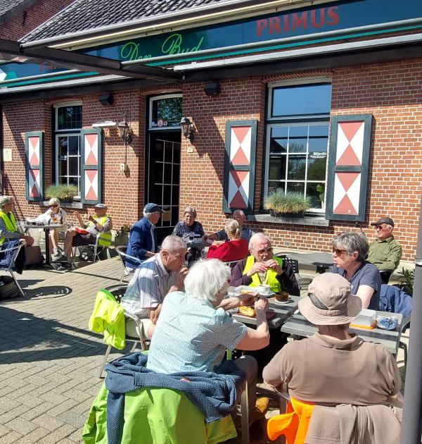 Lunch in Meersel Dreef (foto EB)