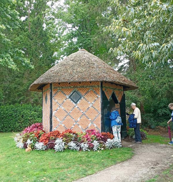 Tuinhuisje