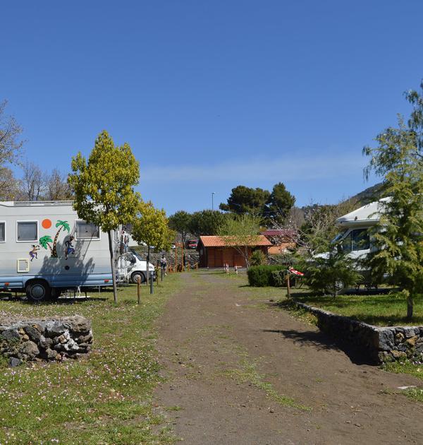 Hoofdfoto Area Attrezzata Per Camper Mons Gibel Camping Park