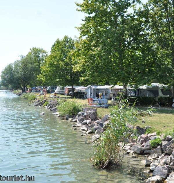 Hoofdfoto Balatontourist Camping Strand-holiday