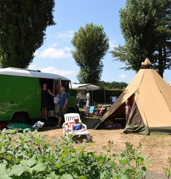 Hoofdfoto Camping Les Genêts, Salles-curan