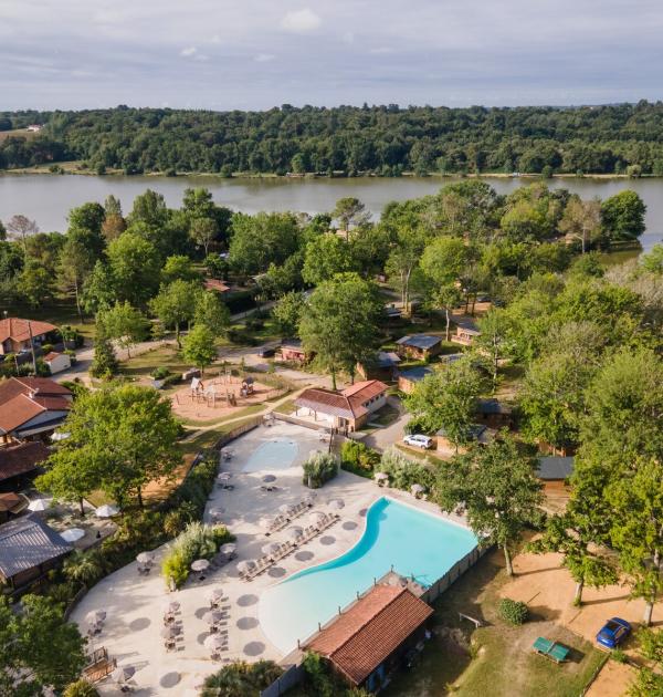 Hoofdfoto Camping Huttopia Lac De L'uby-gers