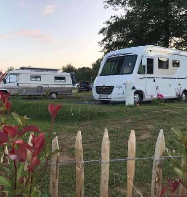 Hoofdfoto Aire de campingcar Dun-le-Palestel
