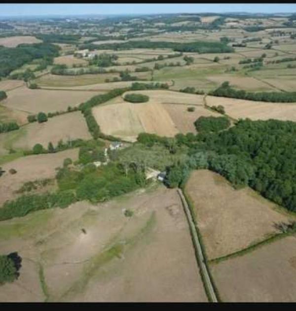 Hoofdfoto La Versenne Saint Hilaire en Morvan