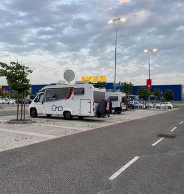 Hoofdfoto Parcheggio Camper IKEA