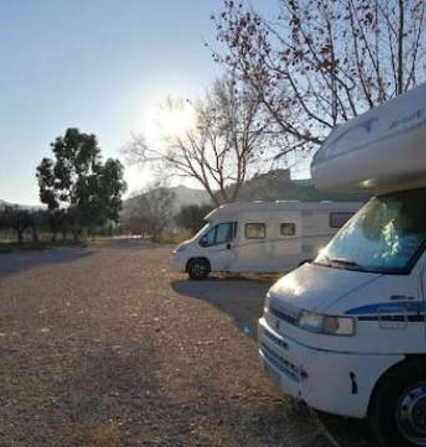 Hoofdfoto Pàrquing Autocaravanes Miravet