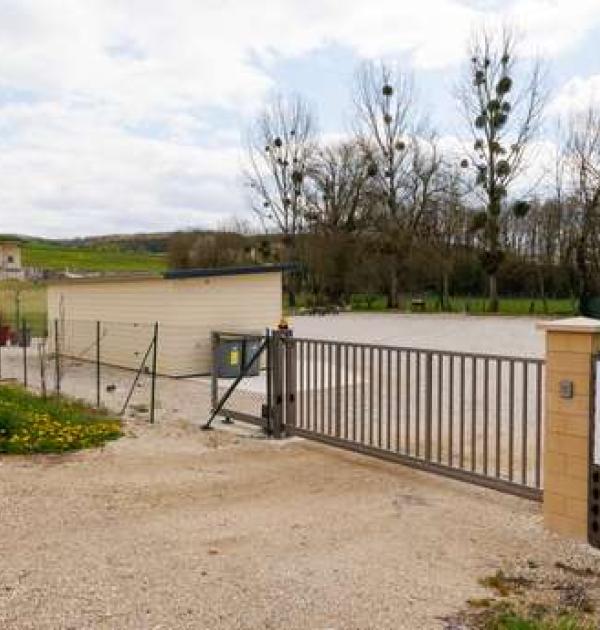 Hoofdfoto Champagne Laurent Etienne - aire de camping car