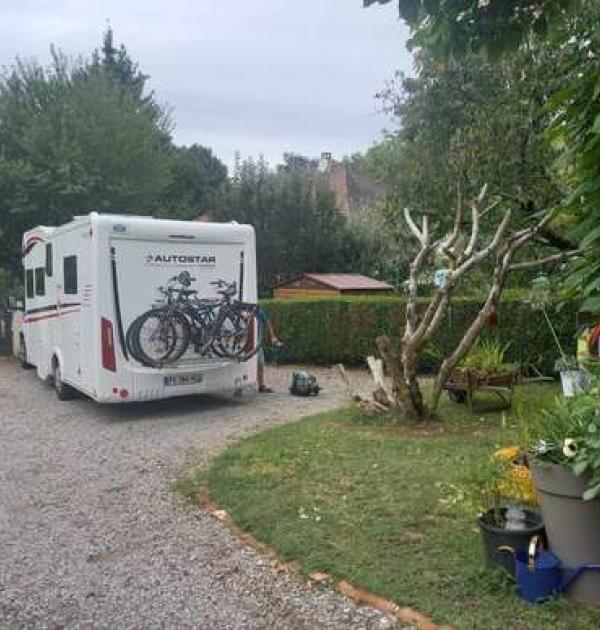 Hoofdfoto Accueil privé camping car Couzeix