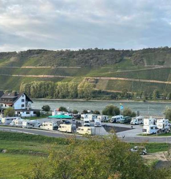 Hoofdfoto Wohnmobilstellplatz „R(h)ein ins Leben“