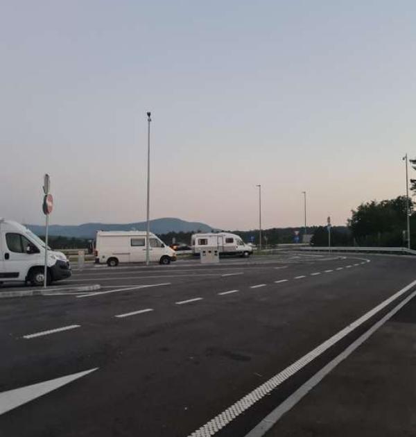 Hoofdfoto Avtocestno počivališče Risnik