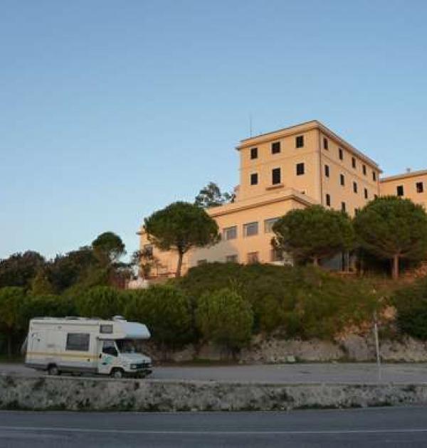 Hoofdfoto Parking Santuario