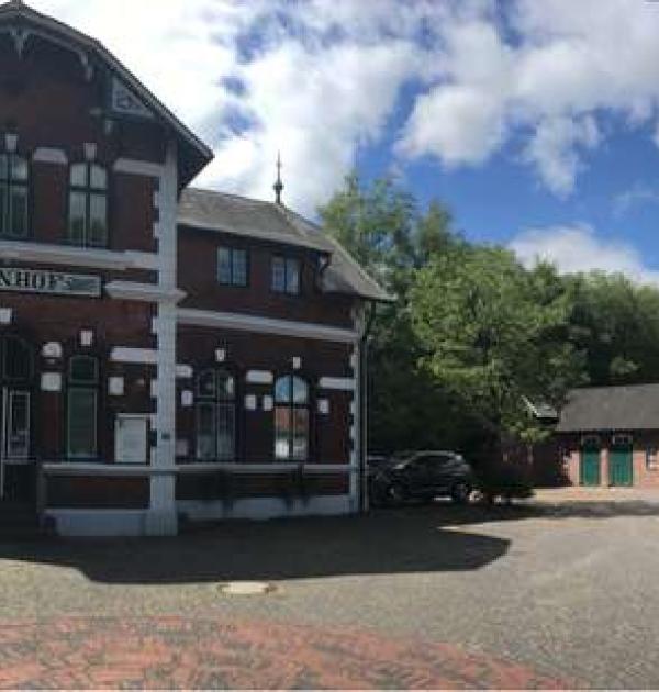 Hoofdfoto Dörpplatz Neuenburg