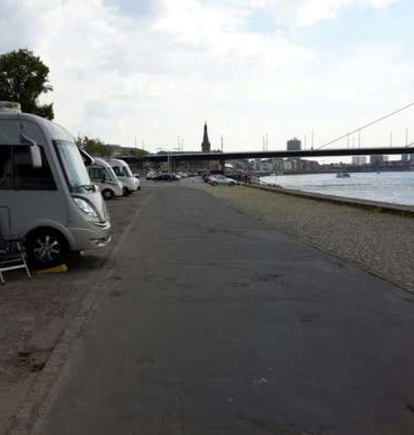 Hoofdfoto Parkplatz Rheinterrasse/­Tonhalle