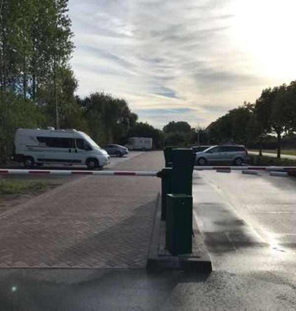 Hoofdfoto Parking bij Camping De Pekelinge