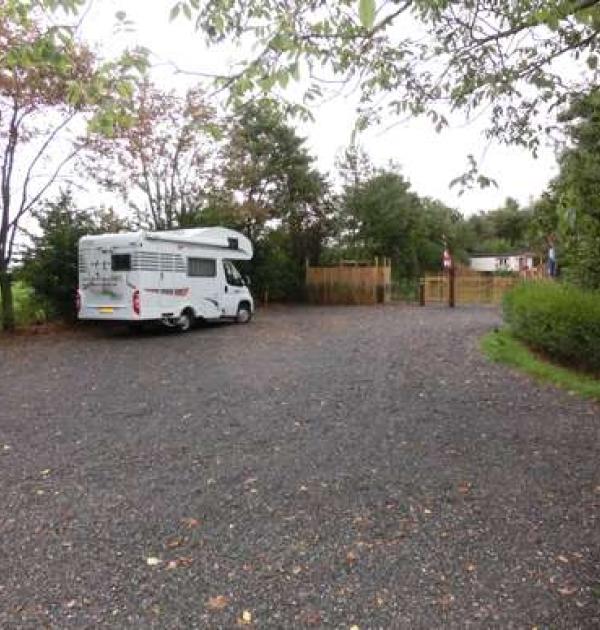 Hoofdfoto Parking bij Pipowagen Camping
