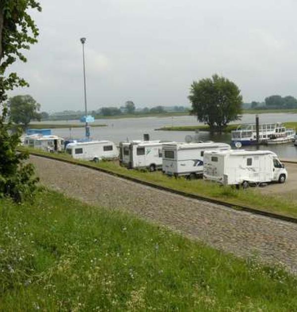 Hoofdfoto Wohnmobilstellplatz Sportboothafen Nedwiganger [Nedwighafen]