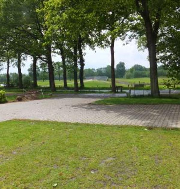 Hoofdfoto Parking bij camping De Grimberghoeve