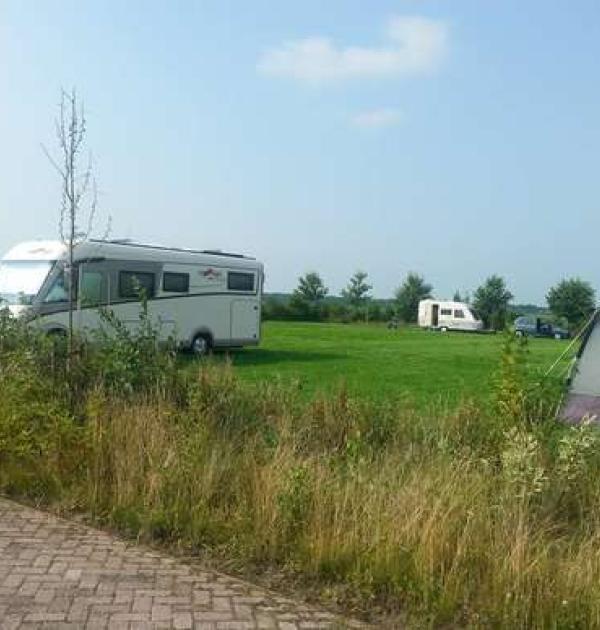 Hoofdfoto Parking bij Camping de Veenborg