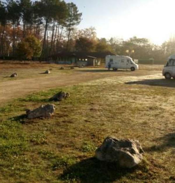 Hoofdfoto Aire de Camping-Car Nauton