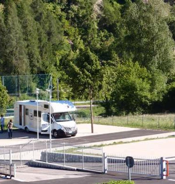 Hoofdfoto Dolomiti Camper Stop Area