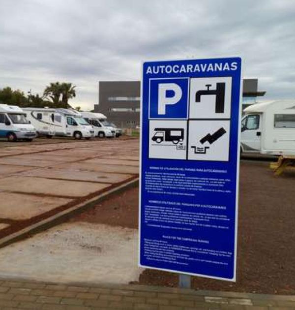 Hoofdfoto Parking Municipal de Autocaravanas: Playa del Pinar, Castelló