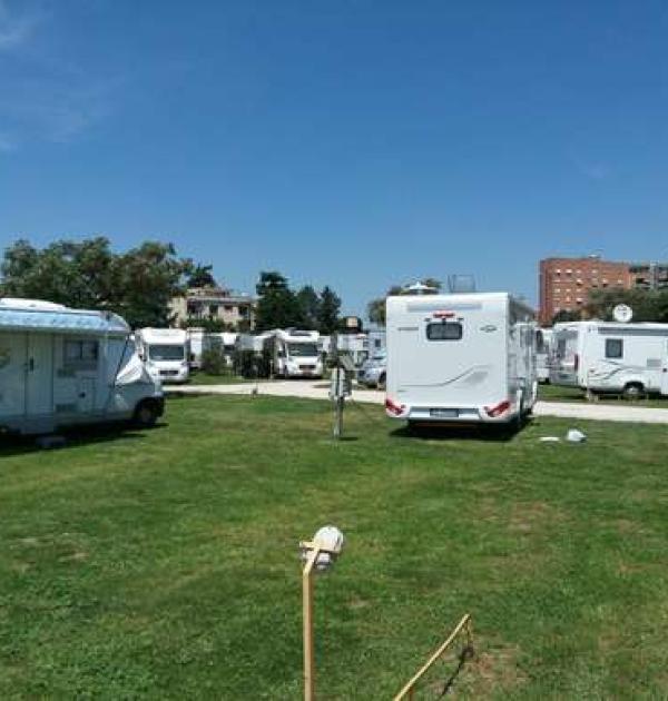 Hoofdfoto Area Sosta Autocaravan LGP