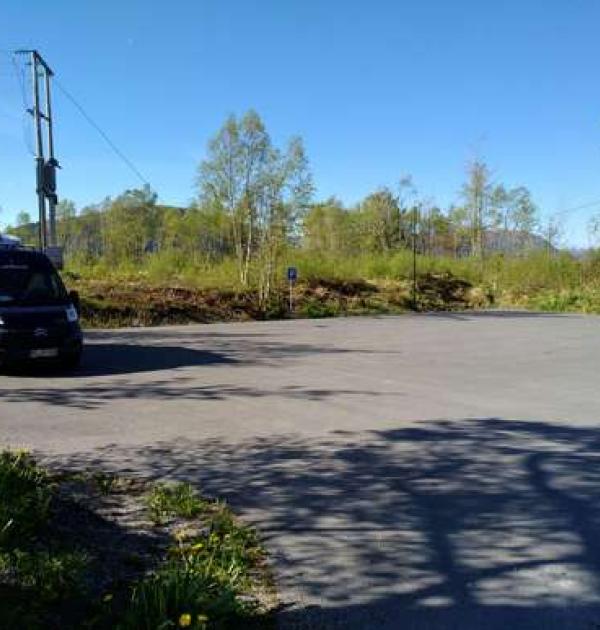 Hoofdfoto Parking Myrbostad Kyrkje