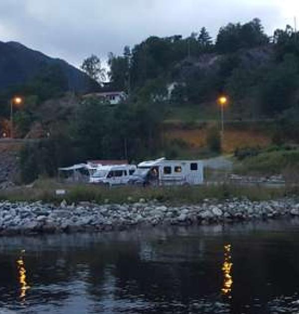 Hoofdfoto Erfjord bobilparkering i Hålandsosen