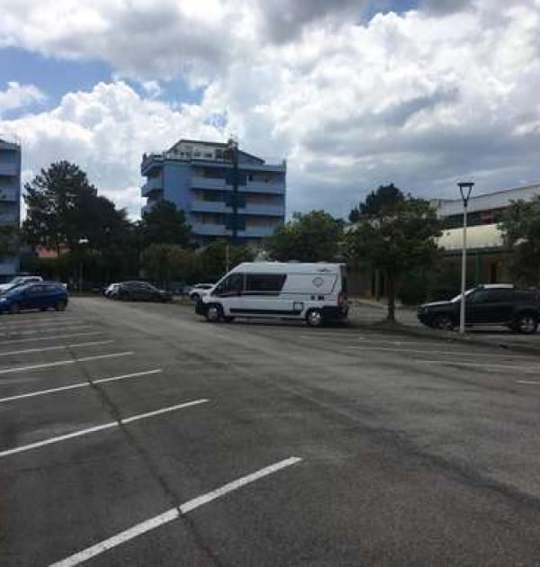 Hoofdfoto Parcheggio Comunale
