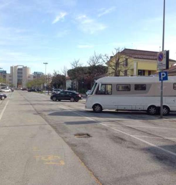 Hoofdfoto Parcheggio Comunale