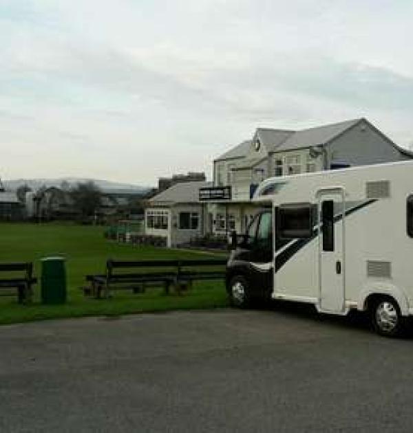 Hoofdfoto Parking Kendal Cricket Club
