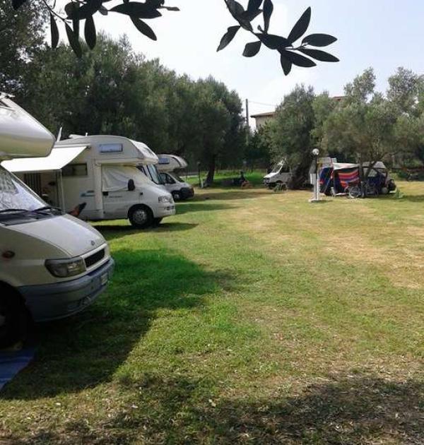 Hoofdfoto Campeggio sosta camper Palorcio