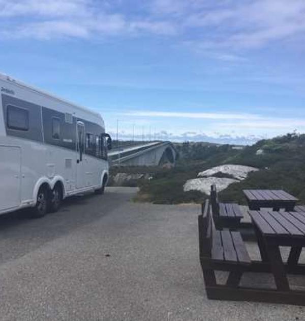 Hoofdfoto Stolmasundet bru Rasteplass