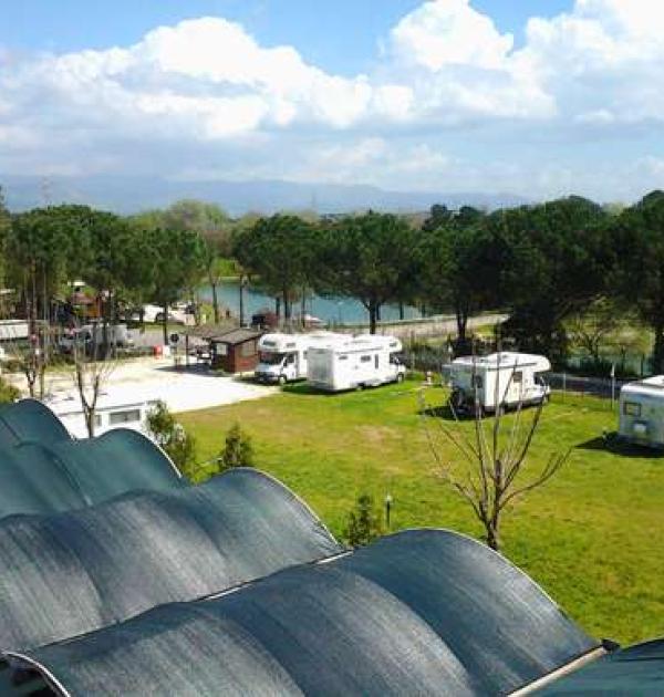Hoofdfoto Area Camper Club Mira Lago Roma