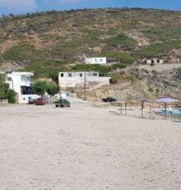 Hoofdfoto Zarakes Beach