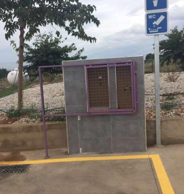 Hoofdfoto Benicinas fuel station