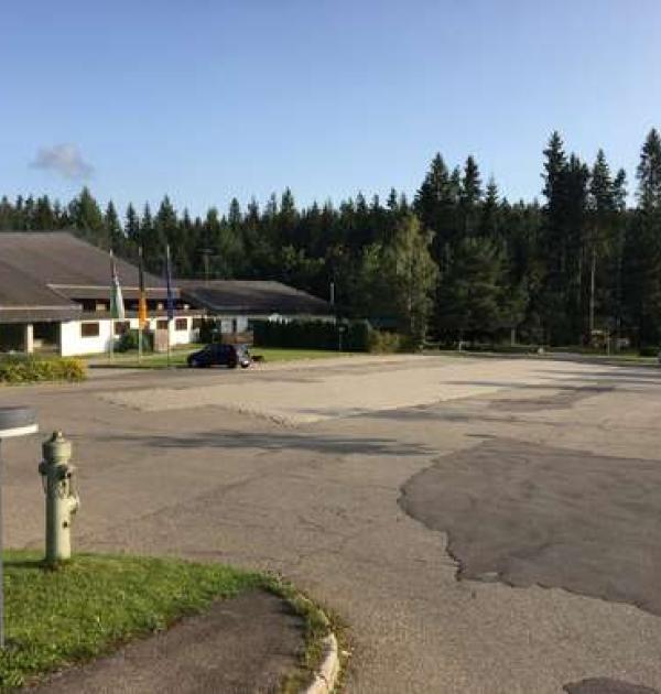 Hoofdfoto Parkplatz der Feldberghalle in Altglashütten
