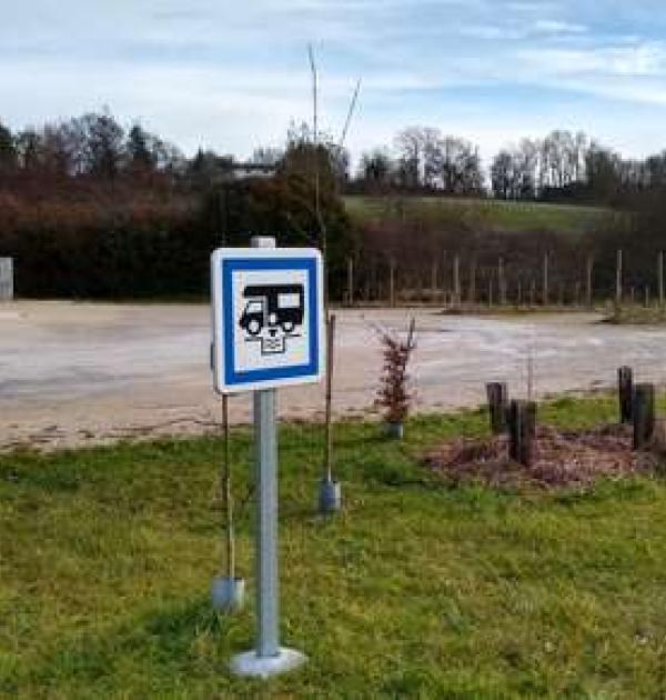 Hoofdfoto Parking Champagne-Mouton