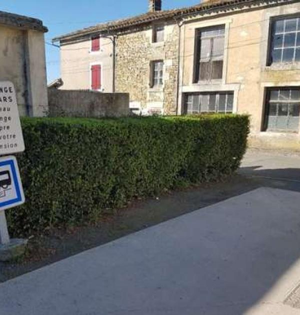 Hoofdfoto Place du Paradis Champdeniers